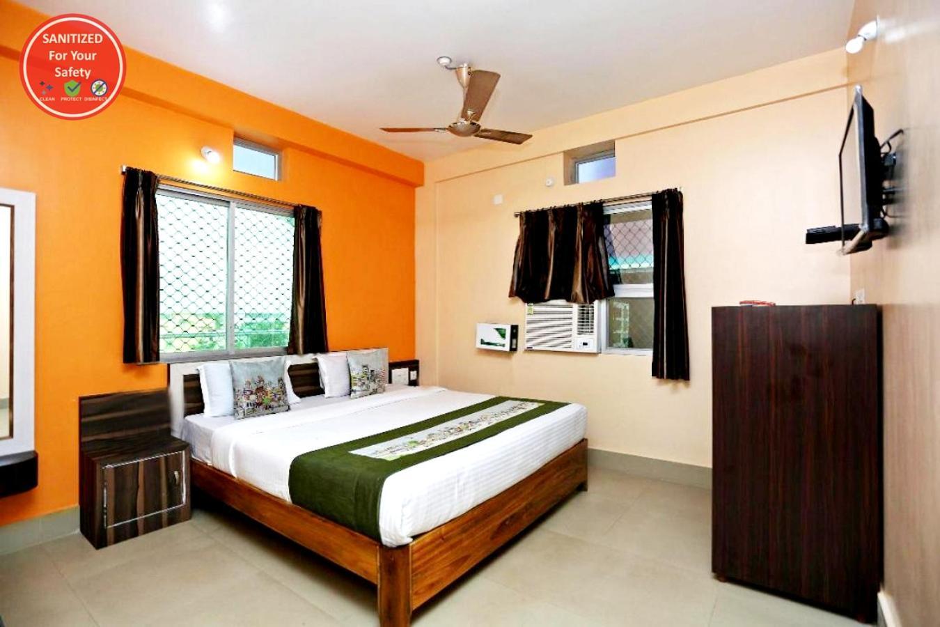 Goroomgo Krishna Residency Puri Esterno foto
