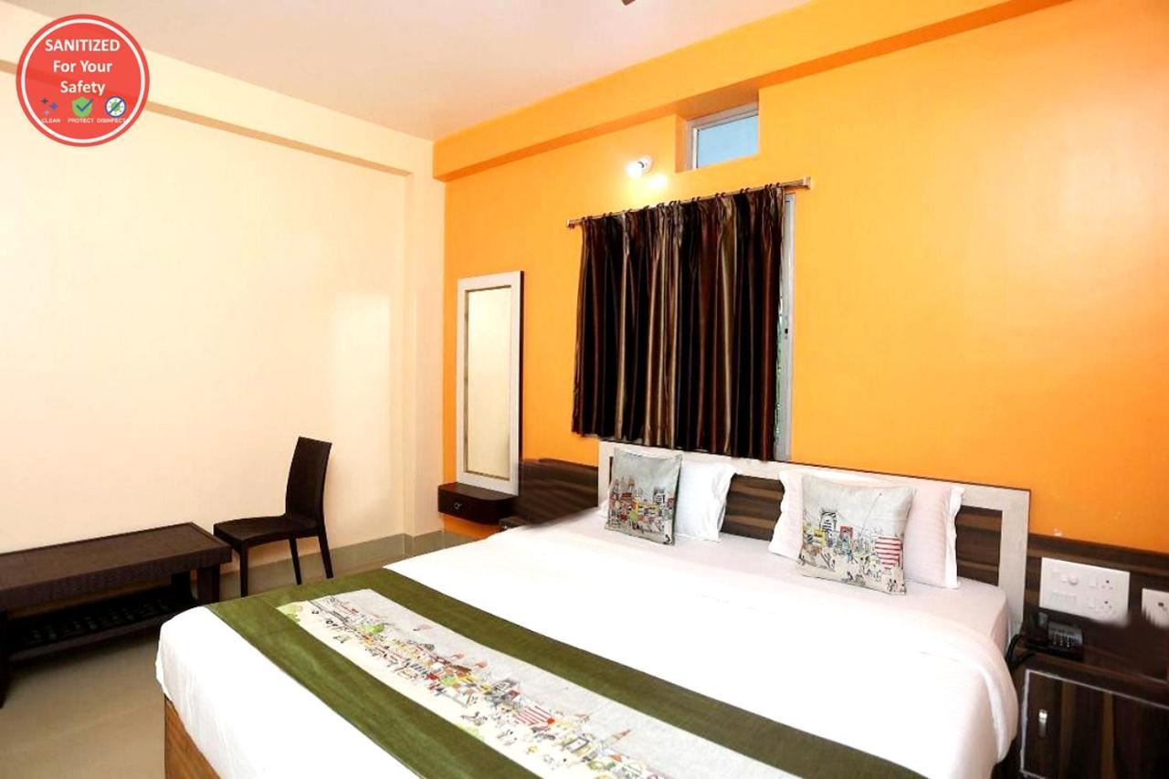 Goroomgo Krishna Residency Puri Esterno foto